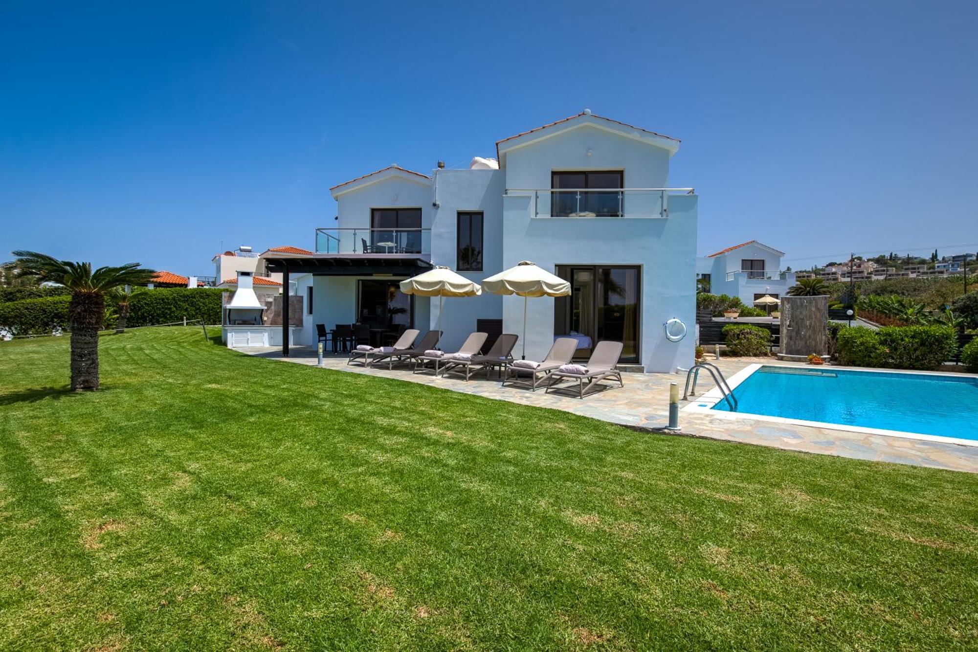 Platzia Beach Villas パ フォス エクステリア 写真